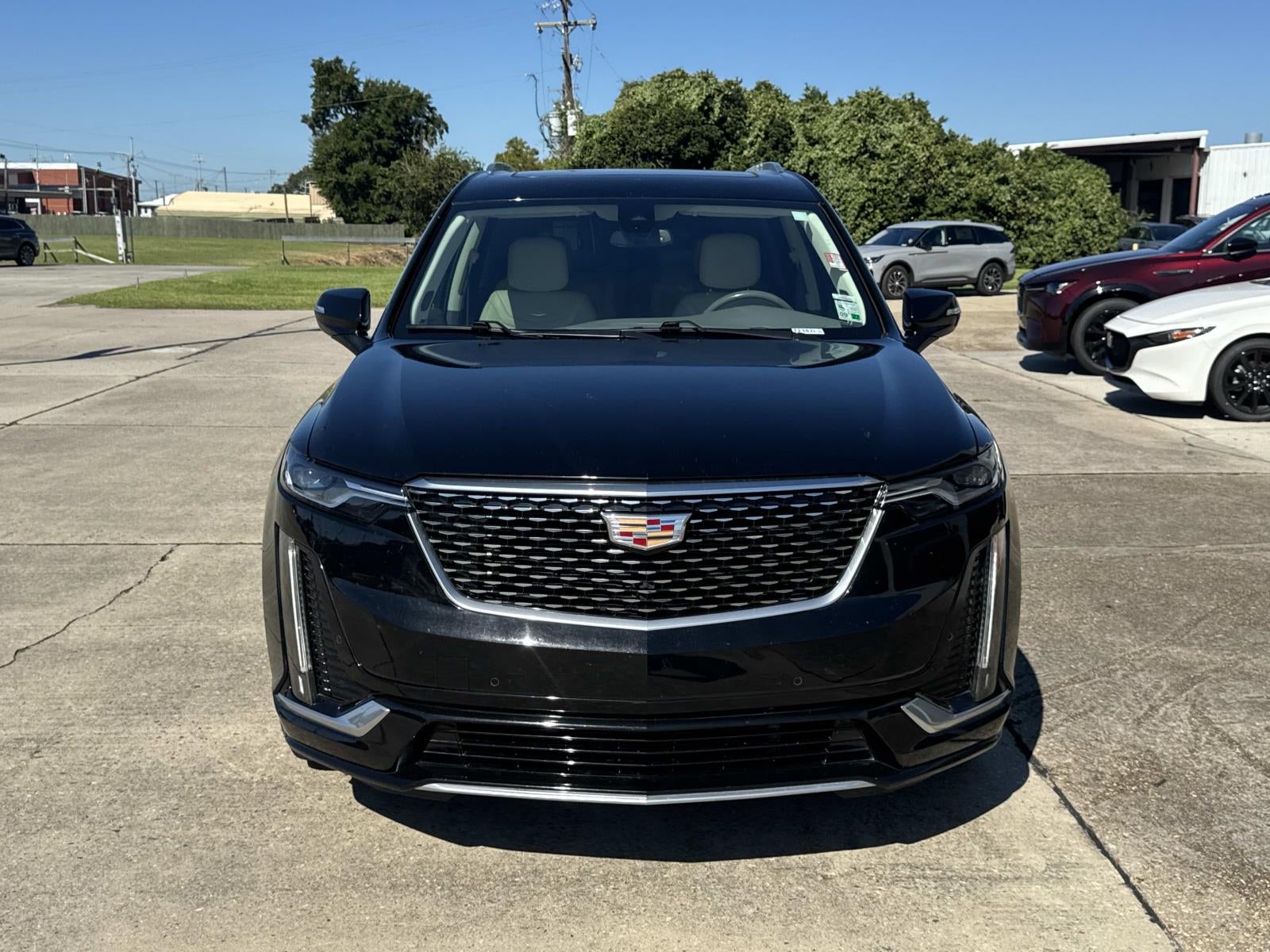 2023 Cadillac XT6 FWD 4dr Premium Luxury