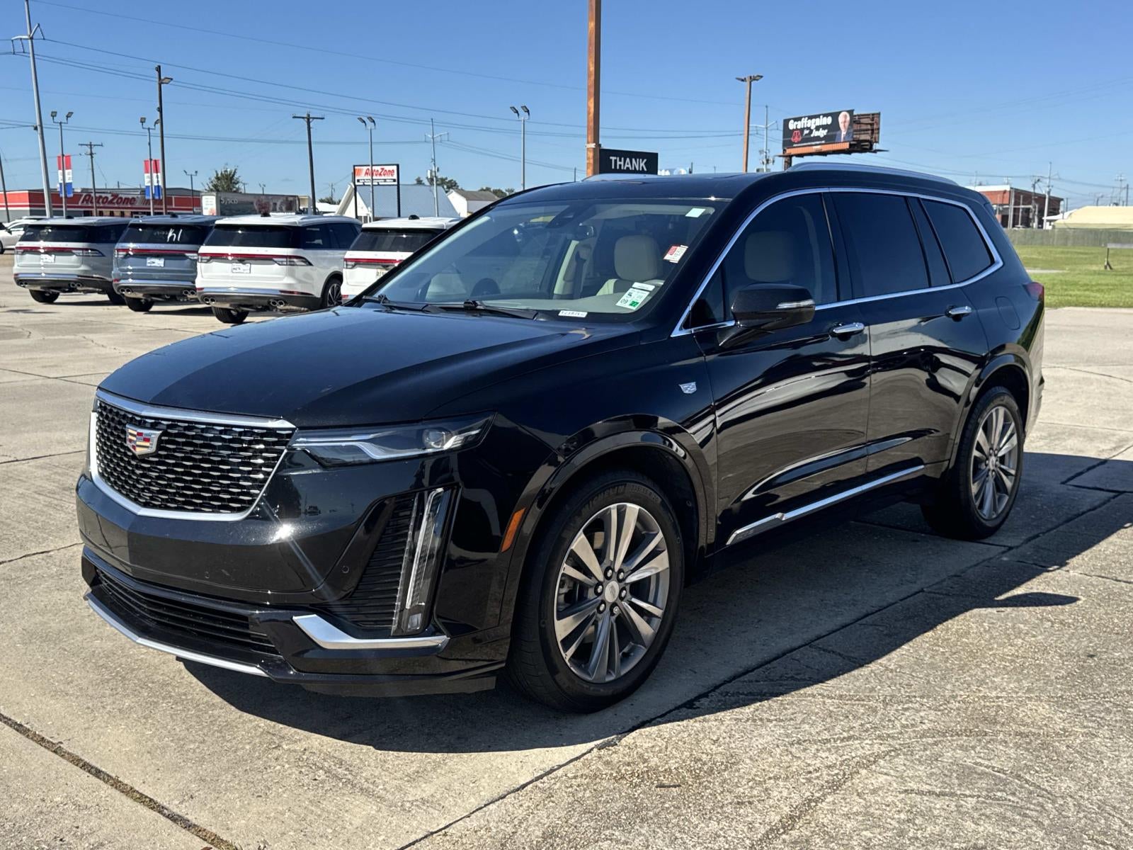 2023 Cadillac XT6 FWD 4dr Premium Luxury