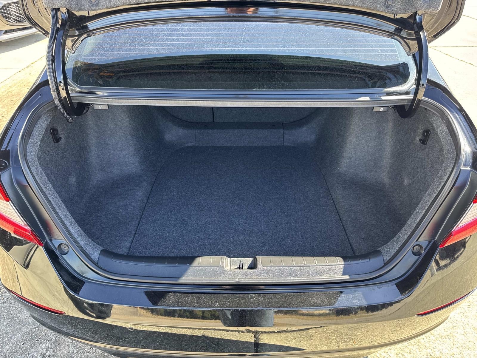 2020 Honda Accord Hybrid Touring Sedan