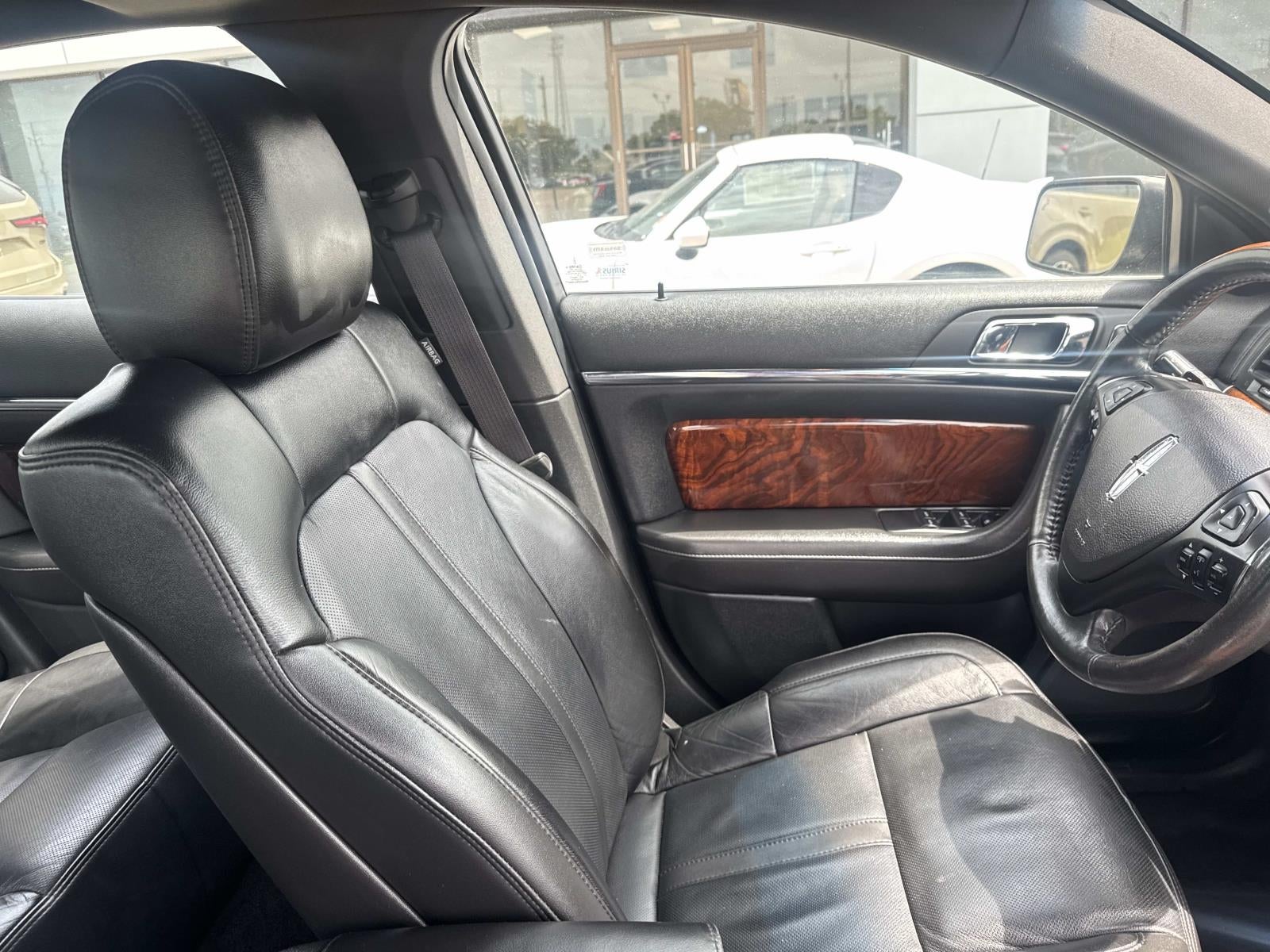 2014 Lincoln MKS 4dr Sdn 3.5L AWD EcoBoost