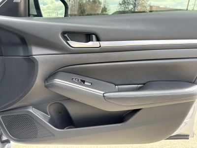 2022 Nissan Altima 2.5 SV Sedan