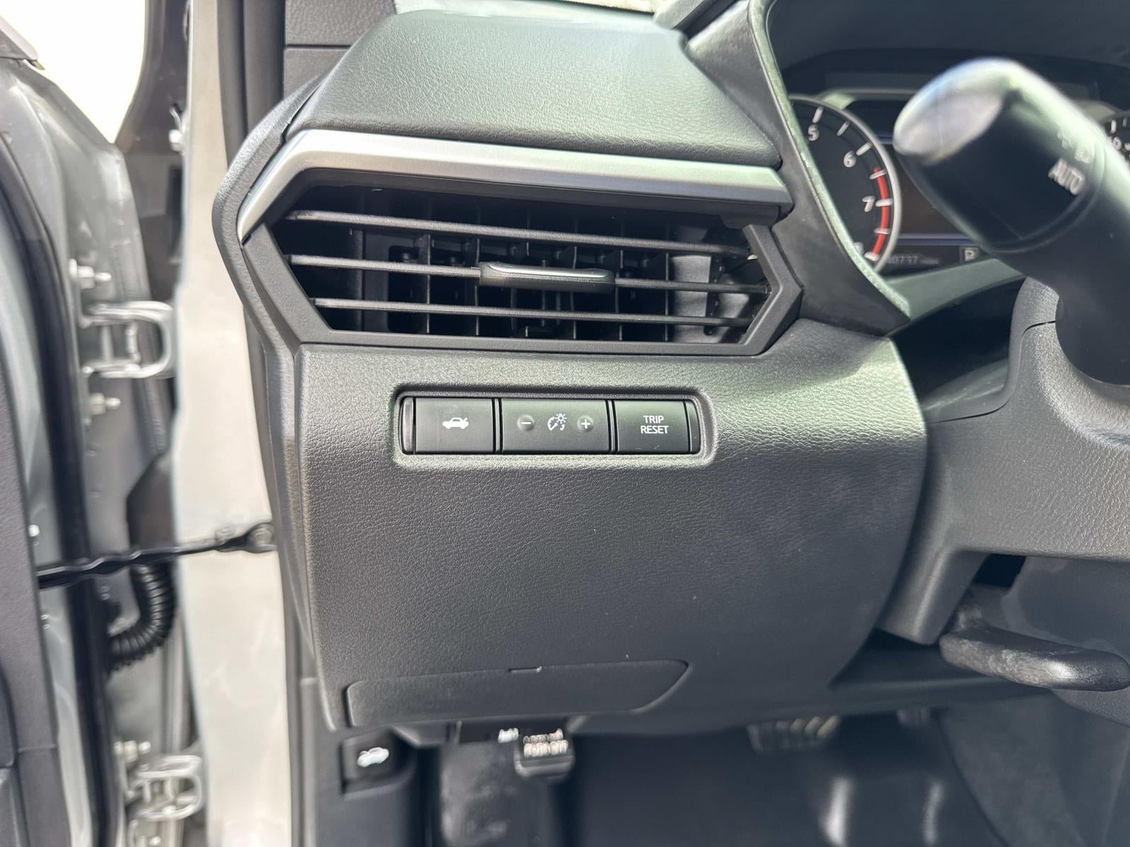 2022 Nissan Altima 2.5 SV Sedan