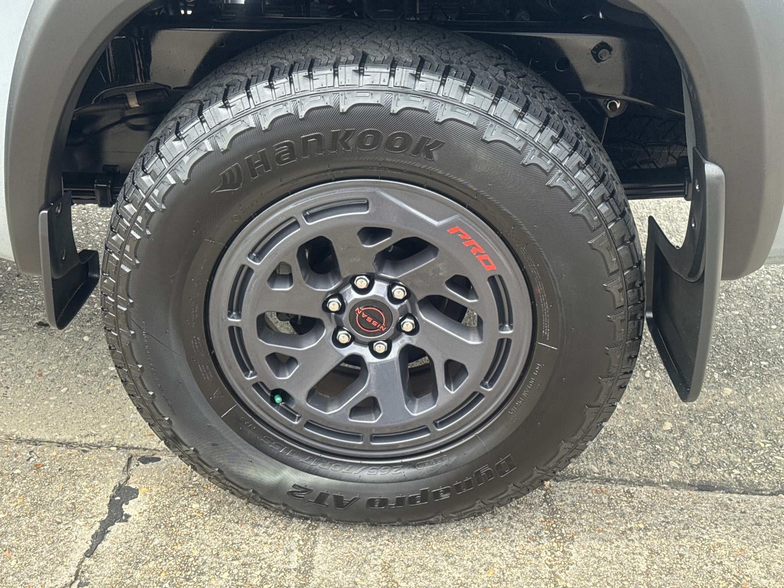 2025 Nissan Frontier Crew Cab 4x4 PRO-4X