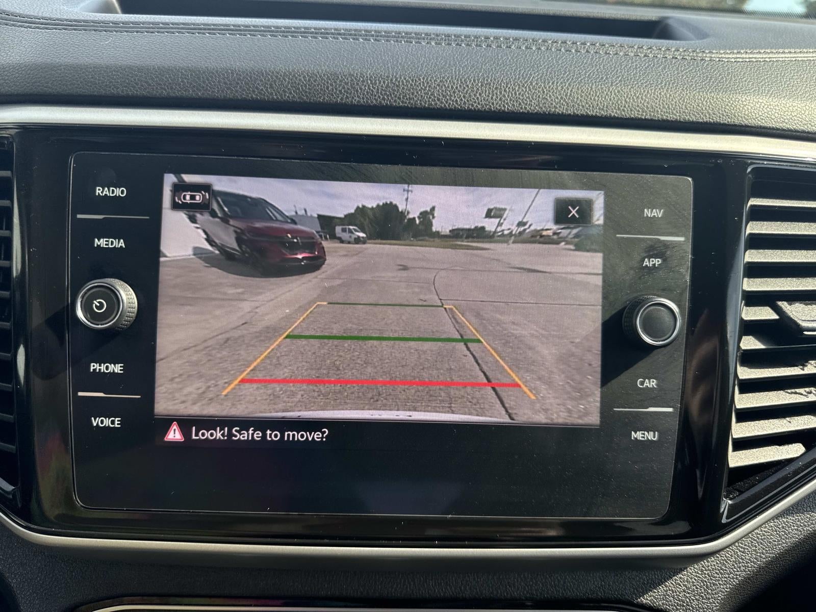 2022 Volkswagen Atlas 3.6L V6 SEL Premium R-Line 4MOTION