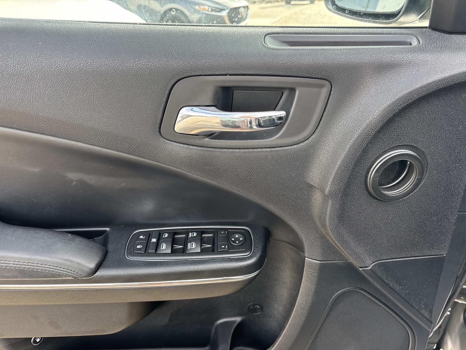 2014 Dodge Charger 4dr Sdn SE RWD