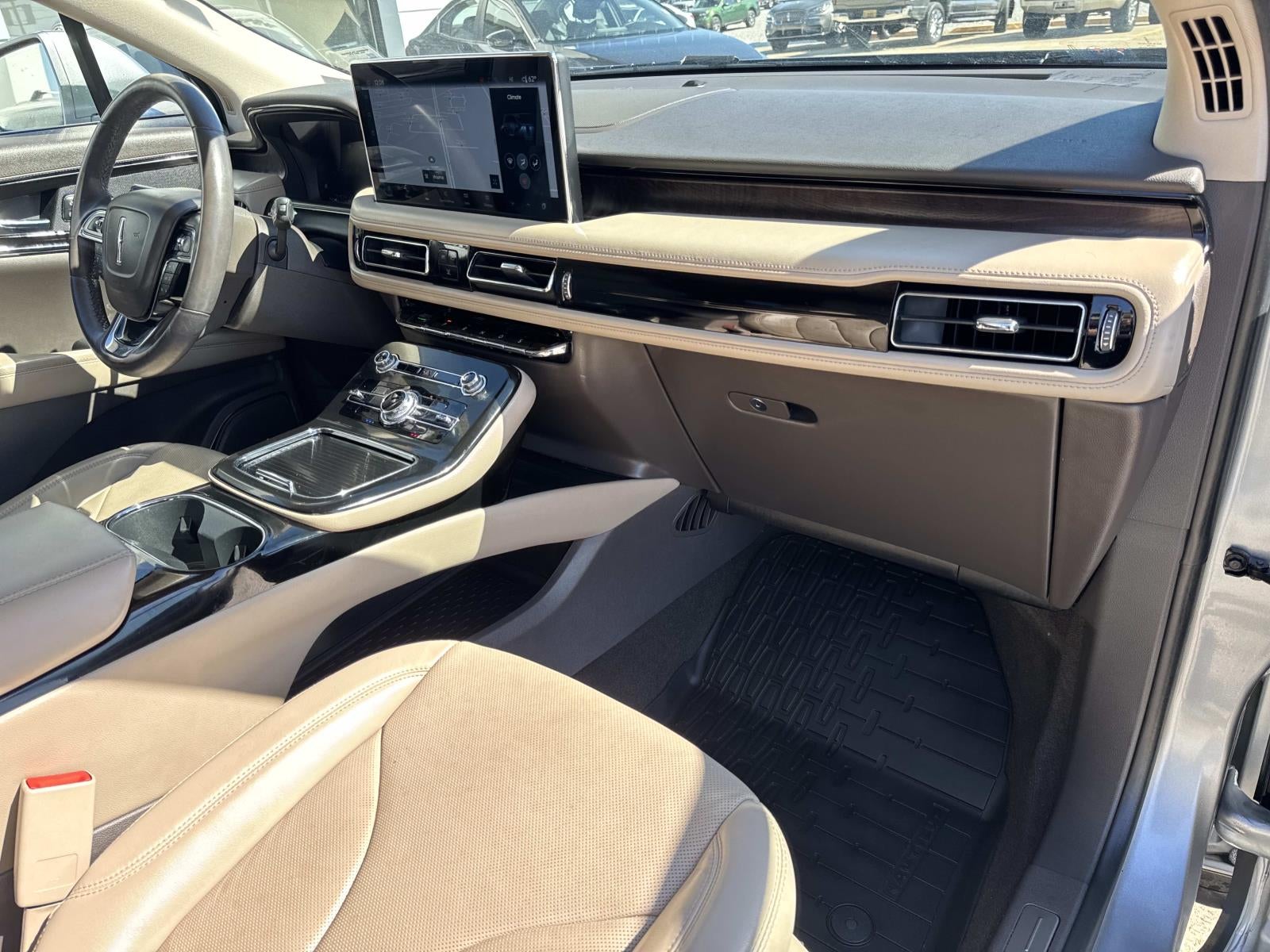 2022 Lincoln Nautilus Reserve FWD