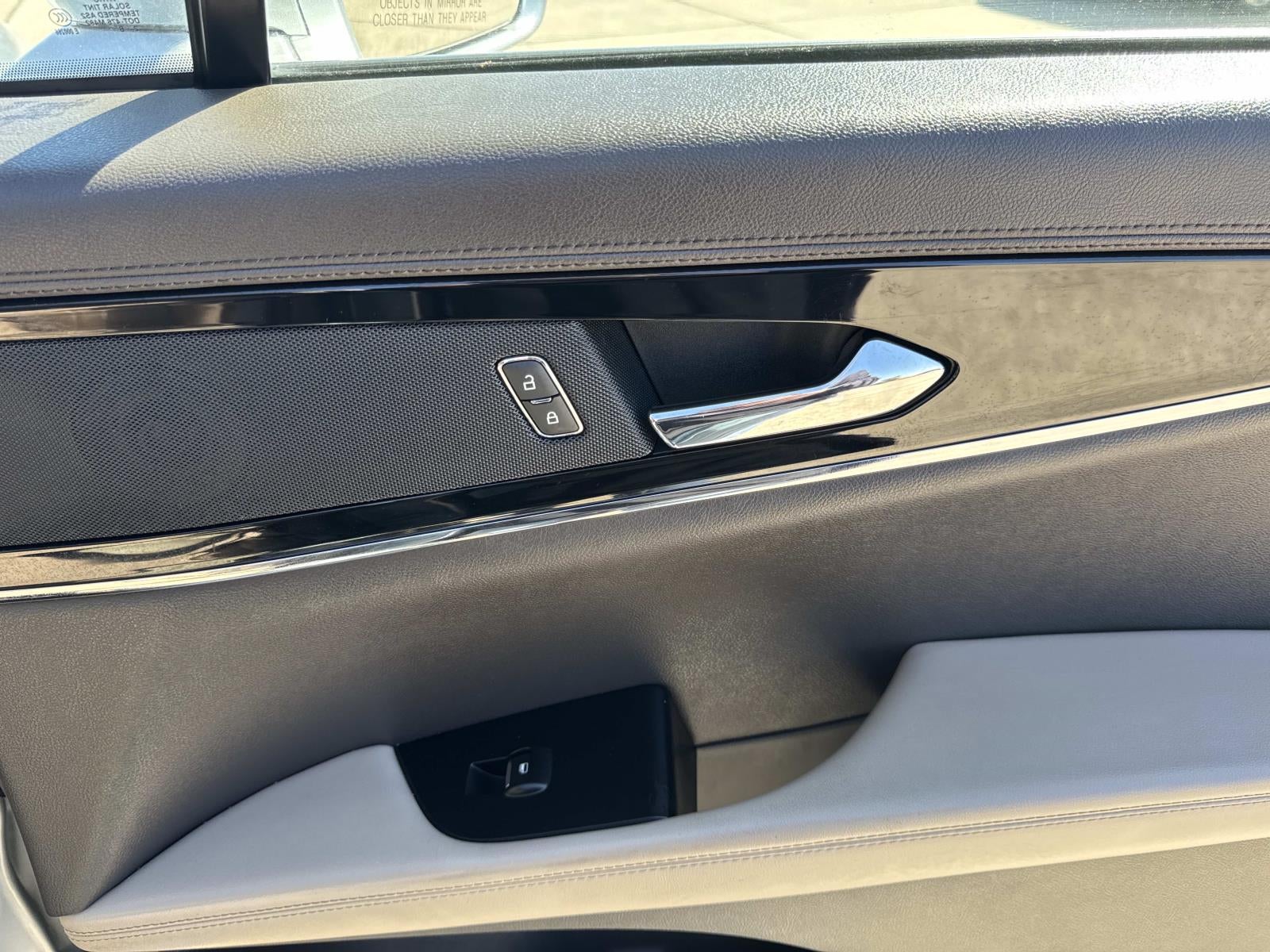 2022 Lincoln Nautilus Reserve FWD