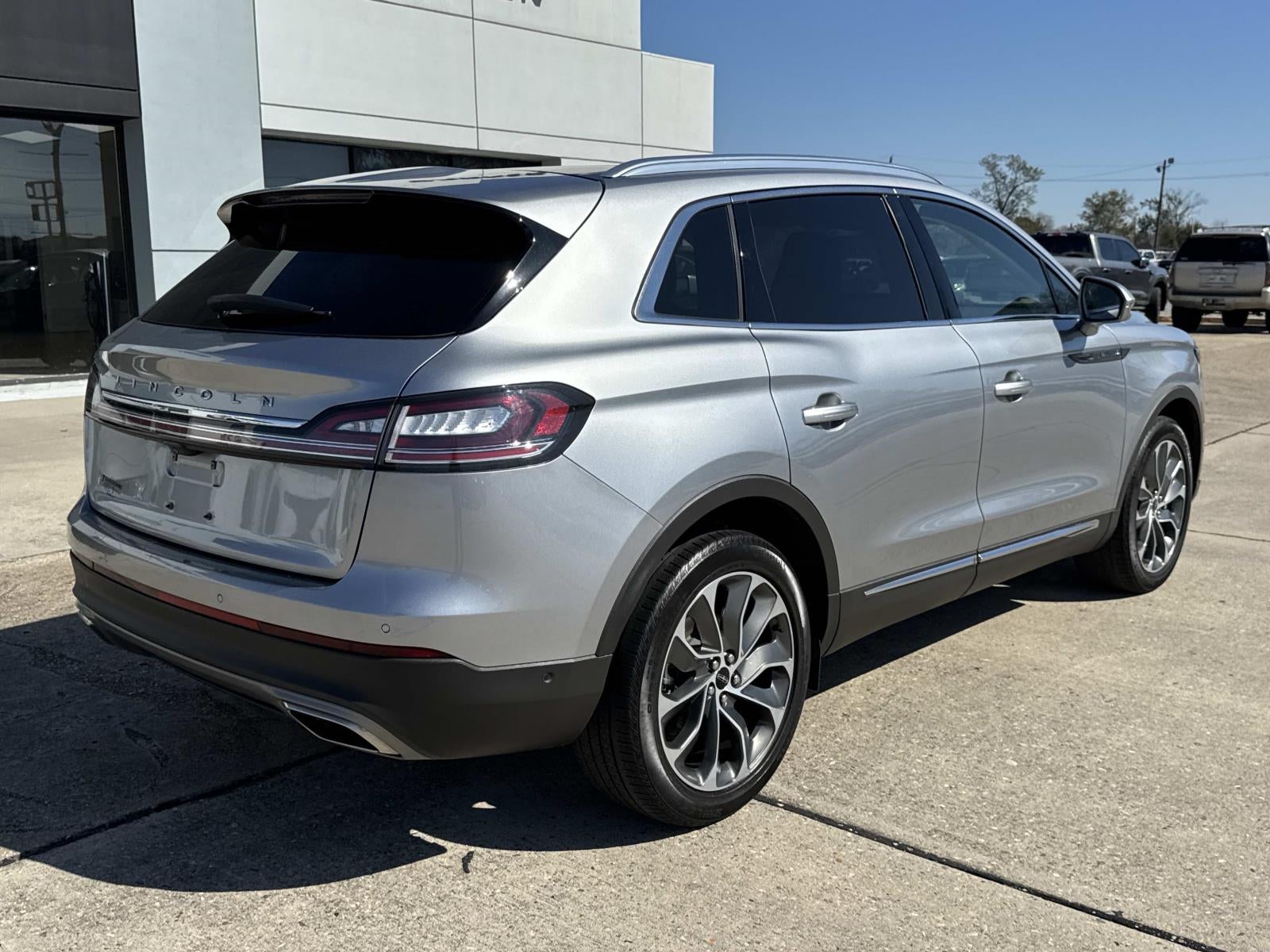 2022 Lincoln Nautilus Reserve FWD