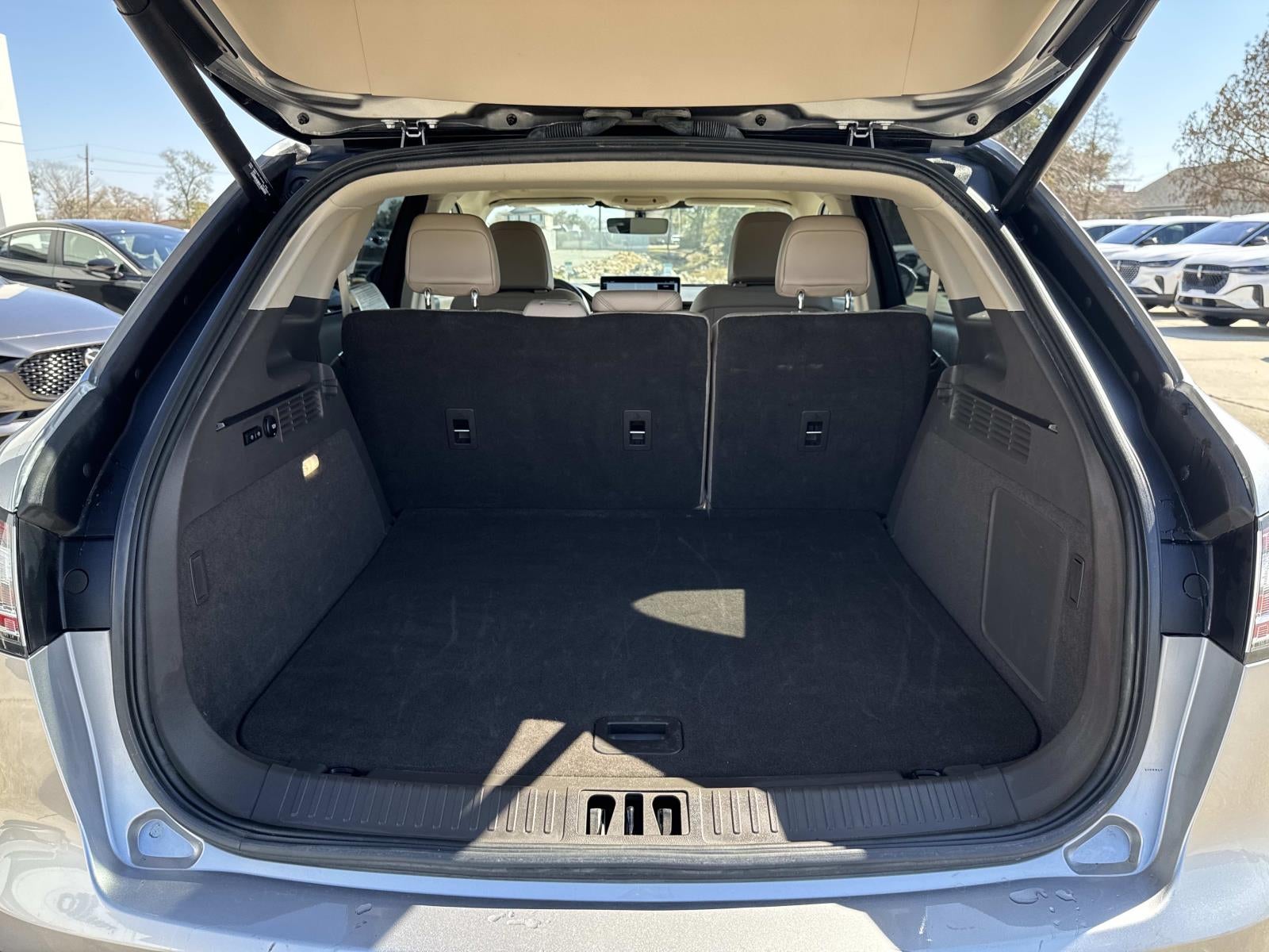 2022 Lincoln Nautilus Reserve FWD