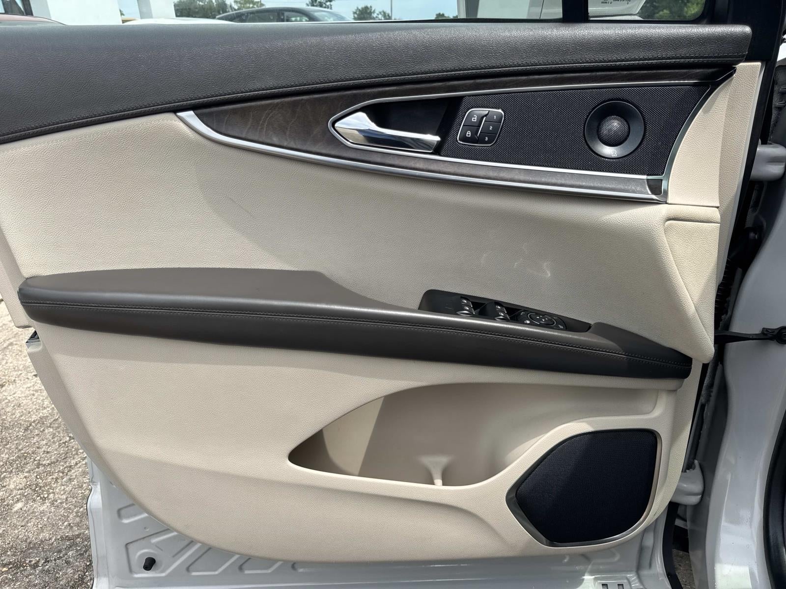 2020 Lincoln Nautilus Reserve FWD