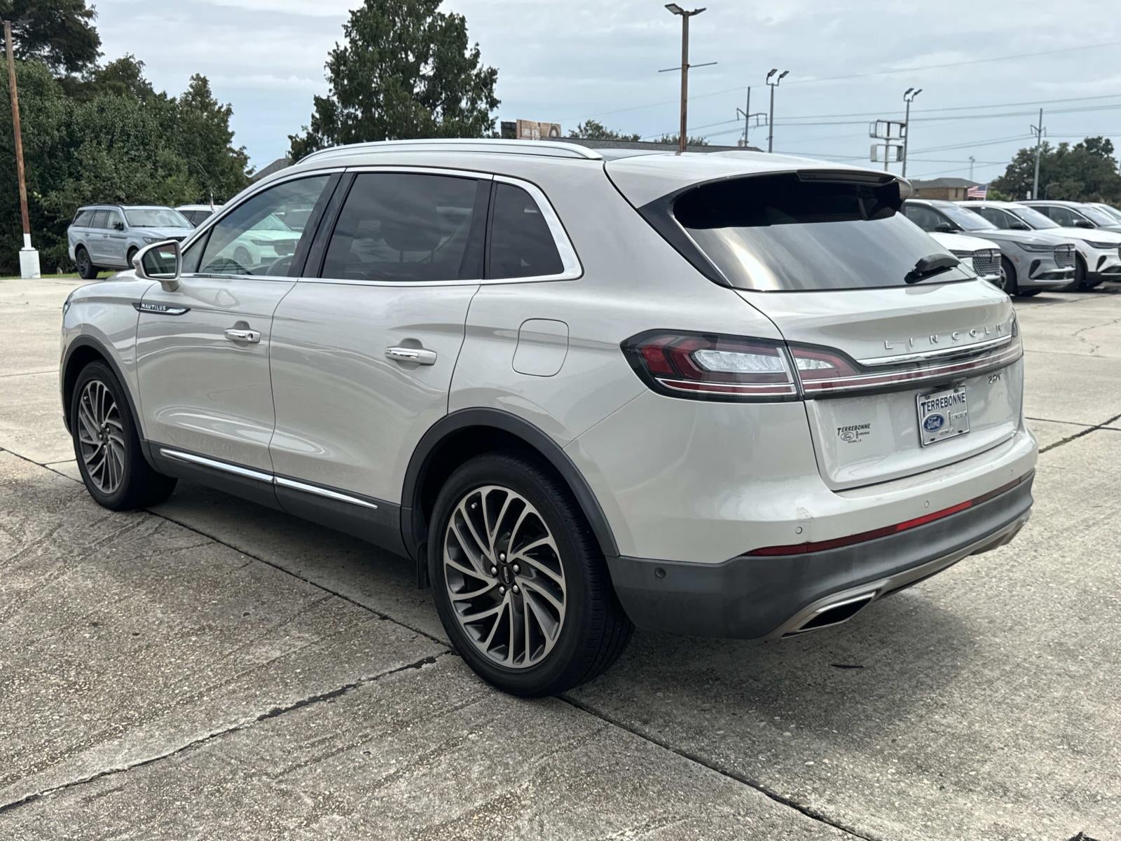 2020 Lincoln Nautilus Reserve FWD