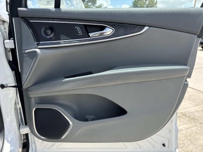 2020 Lincoln Nautilus Reserve FWD