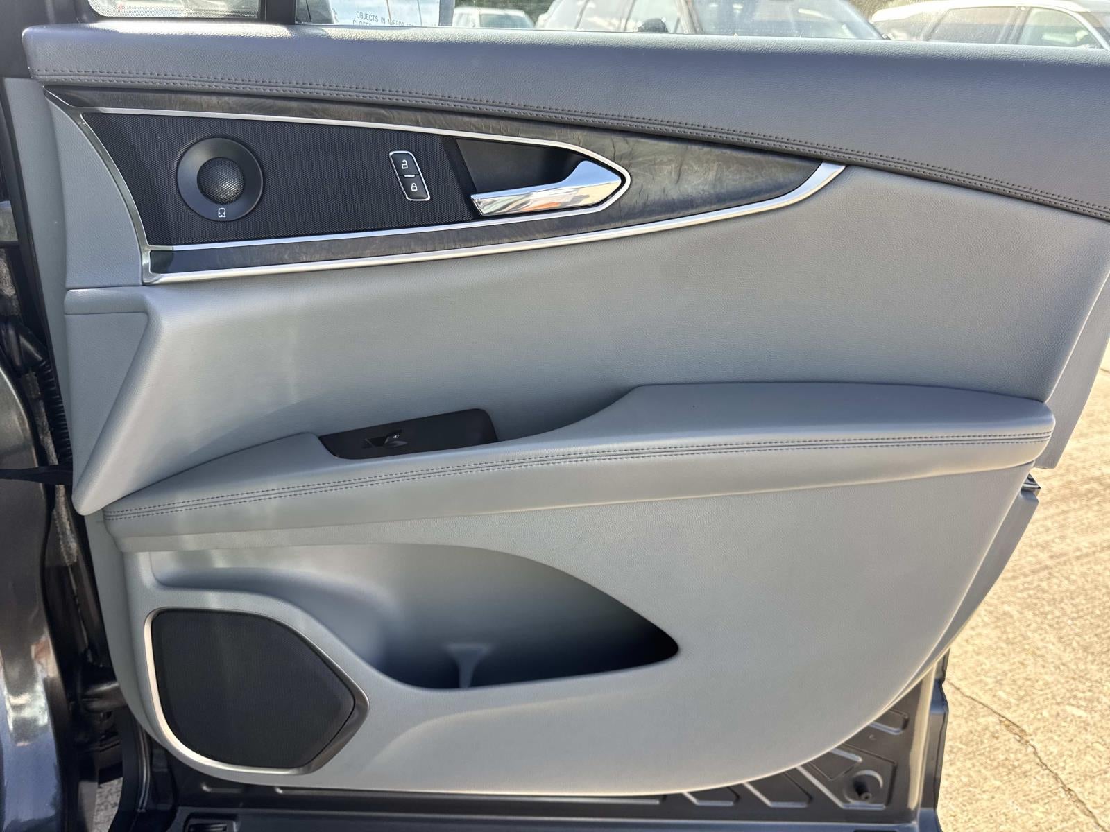 2019 Lincoln Nautilus Reserve FWD
