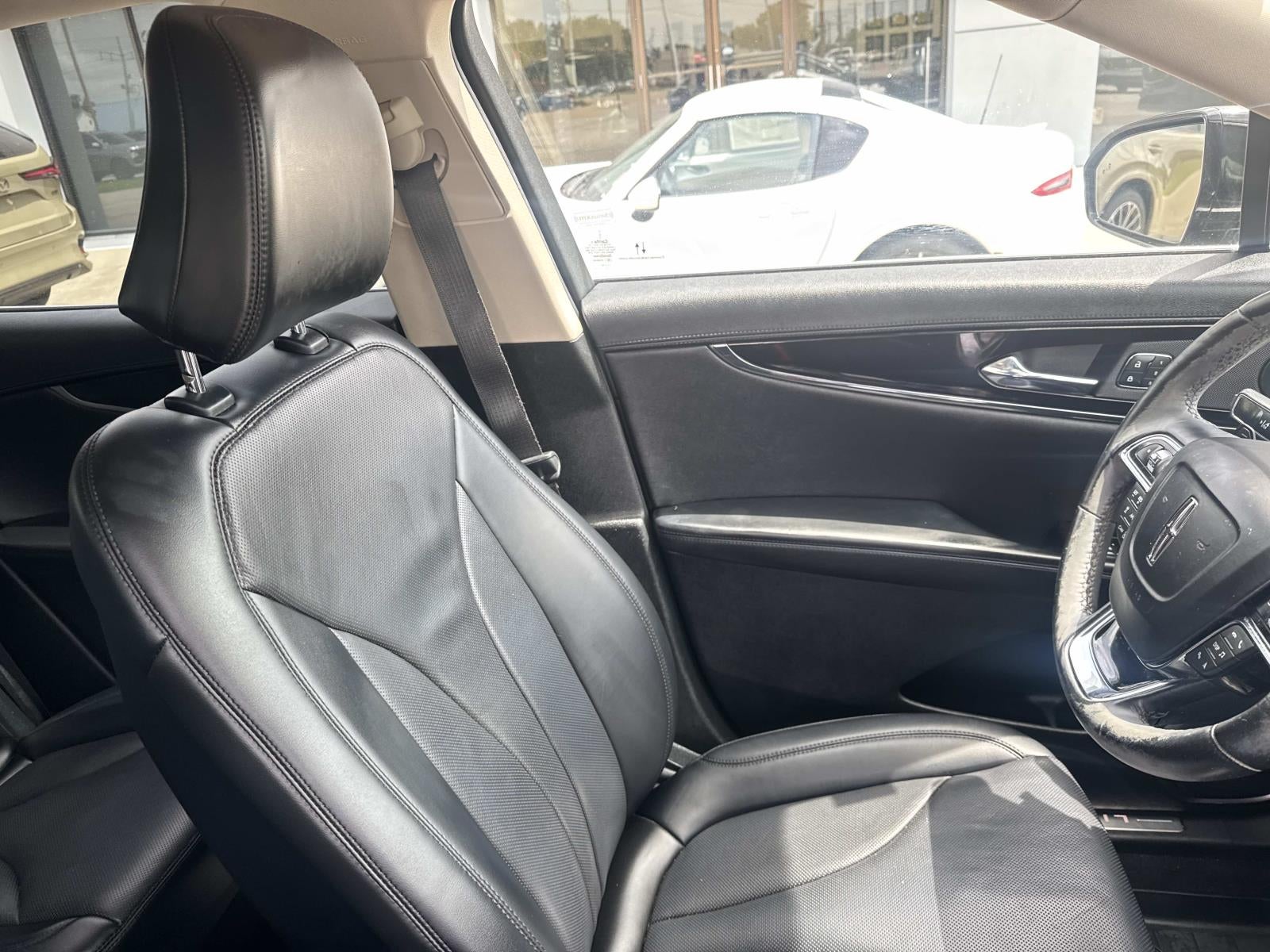 2022 Lincoln Nautilus Reserve AWD