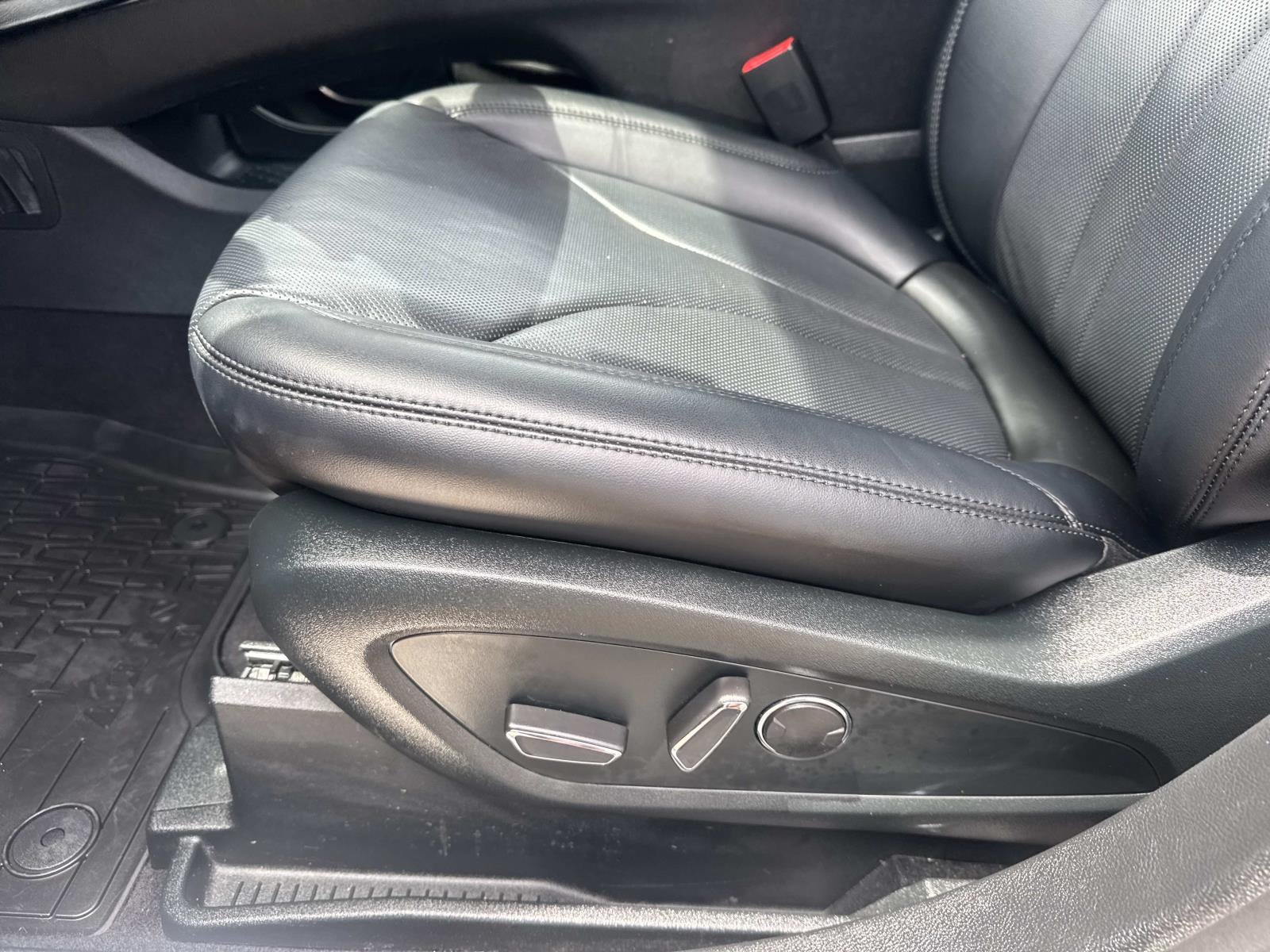 2022 Lincoln Nautilus Reserve AWD
