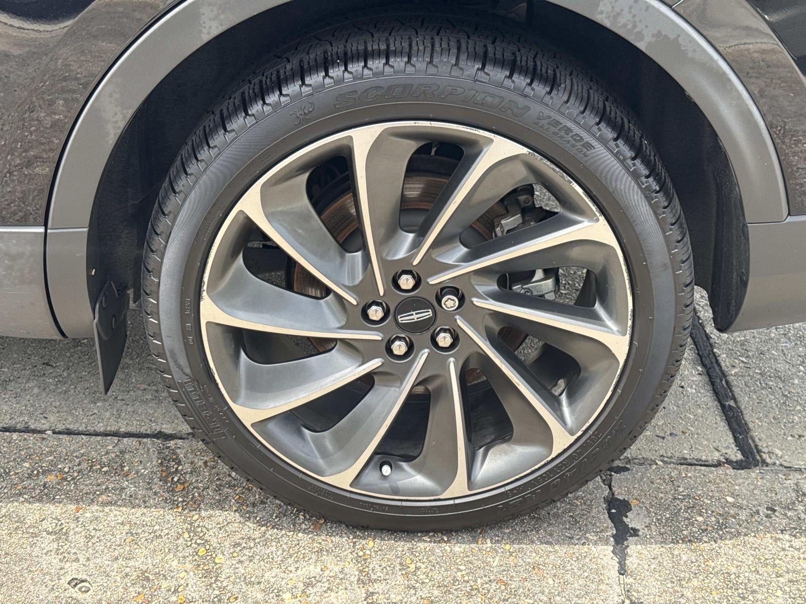 2022 Lincoln Nautilus Reserve AWD