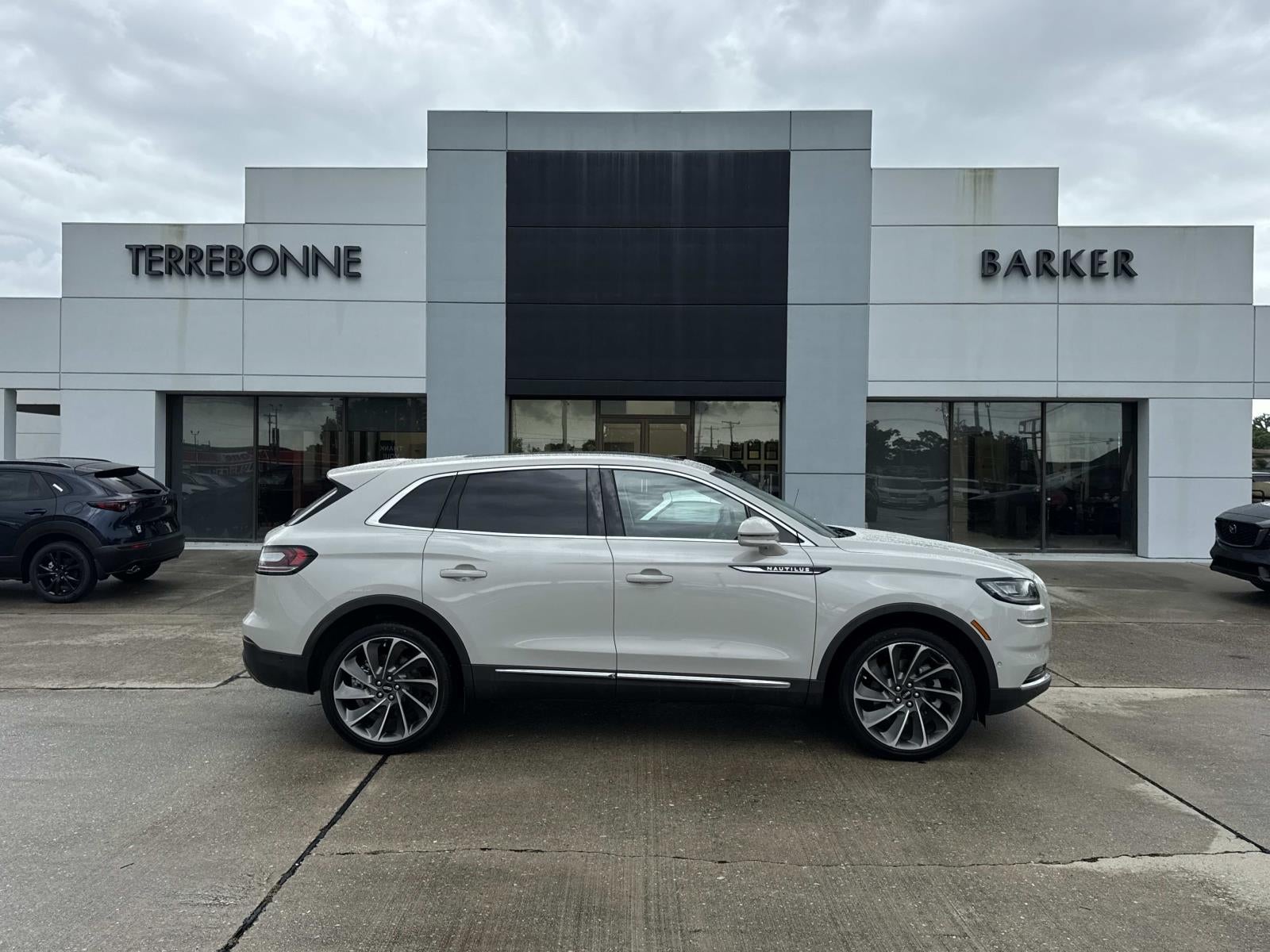 2023 Lincoln Nautilus Reserve AWD
