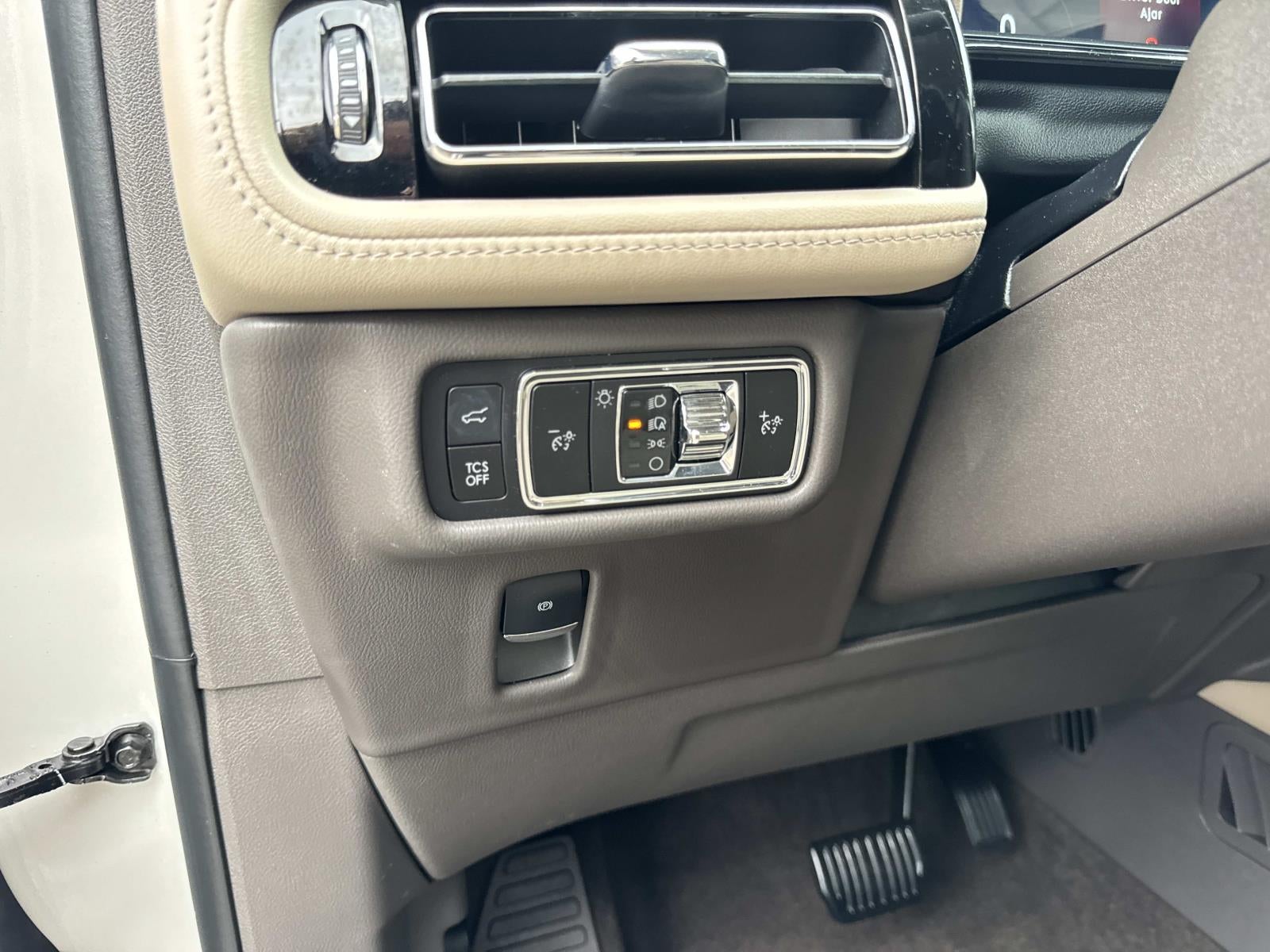2023 Lincoln Nautilus Reserve AWD