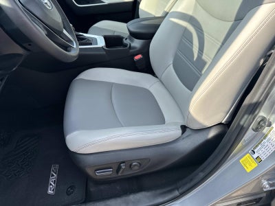 2023 Toyota RAV4 XLE Premium FWD (Natl)