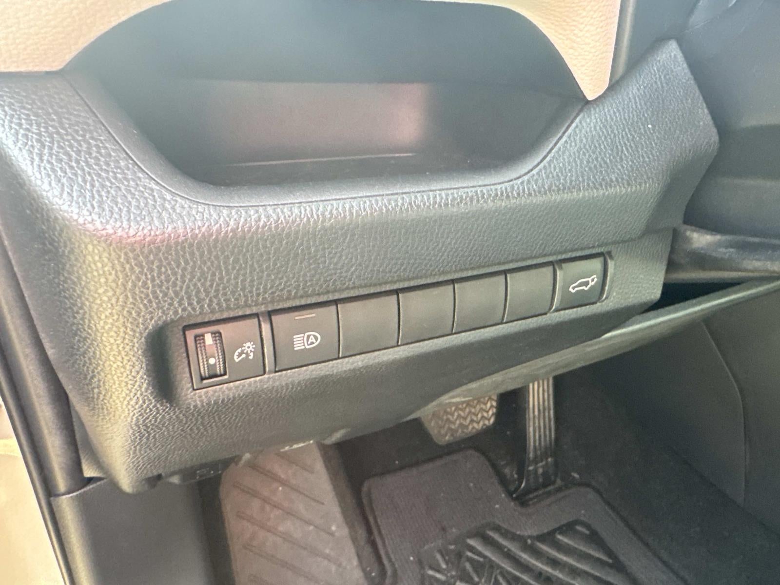 2023 Toyota RAV4 XLE Premium FWD (Natl)