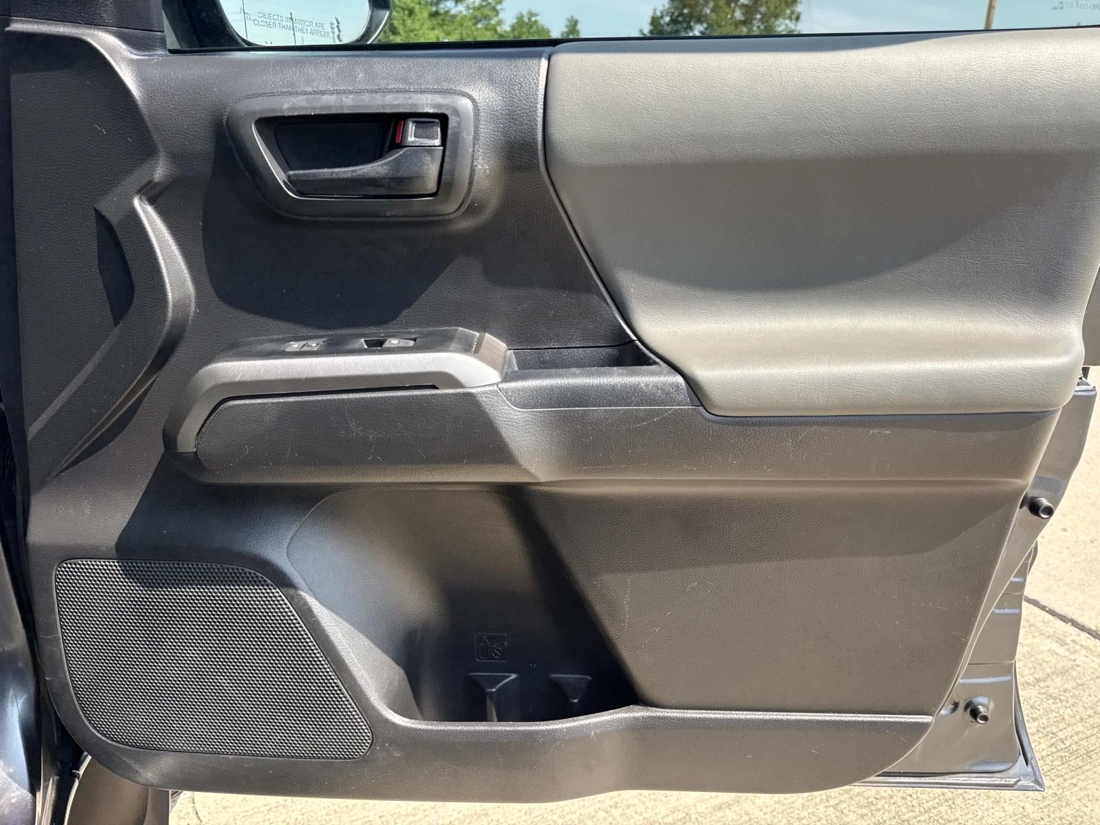 2023 Toyota Tacoma 2WD SR5 Double Cab 5' Bed V6 AT (Natl)