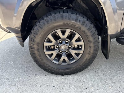 2023 Toyota Tacoma 2WD SR5 Double Cab 5' Bed V6 AT (Natl)