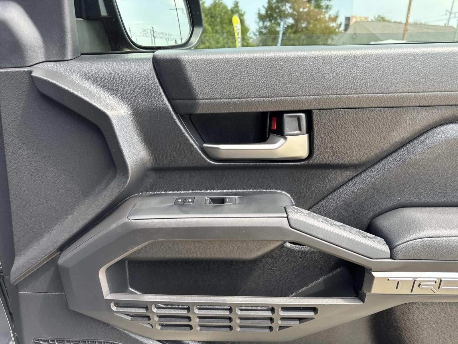 2025 Toyota Tacoma 4WD TRD Off Road Hybrid Double Cab 5' Bed AT (Natl)