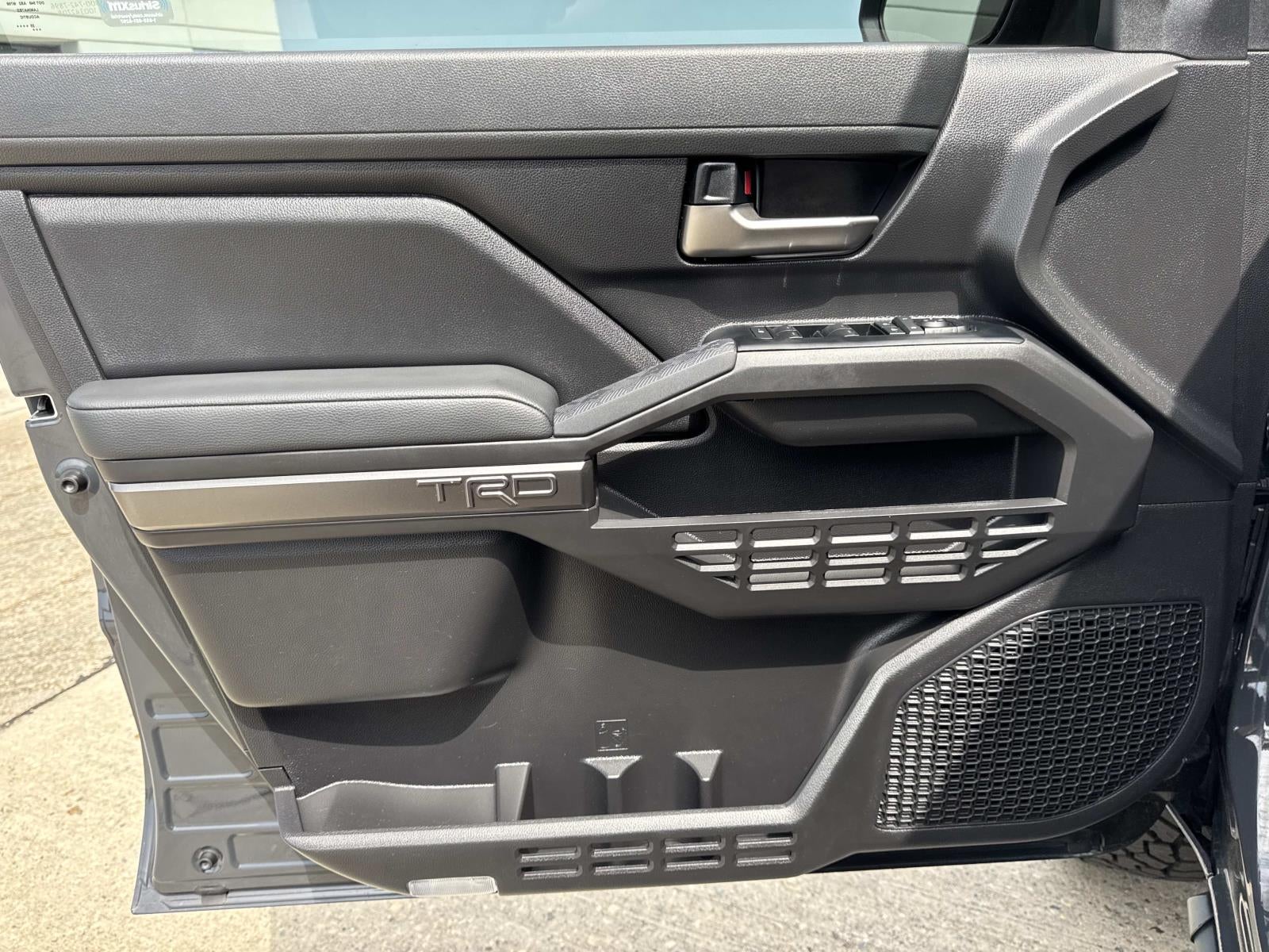 2025 Toyota Tacoma 4WD TRD Off Road Hybrid Double Cab 5' Bed AT (Natl)