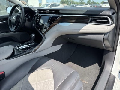 2018 Toyota Camry SE Auto (Natl)