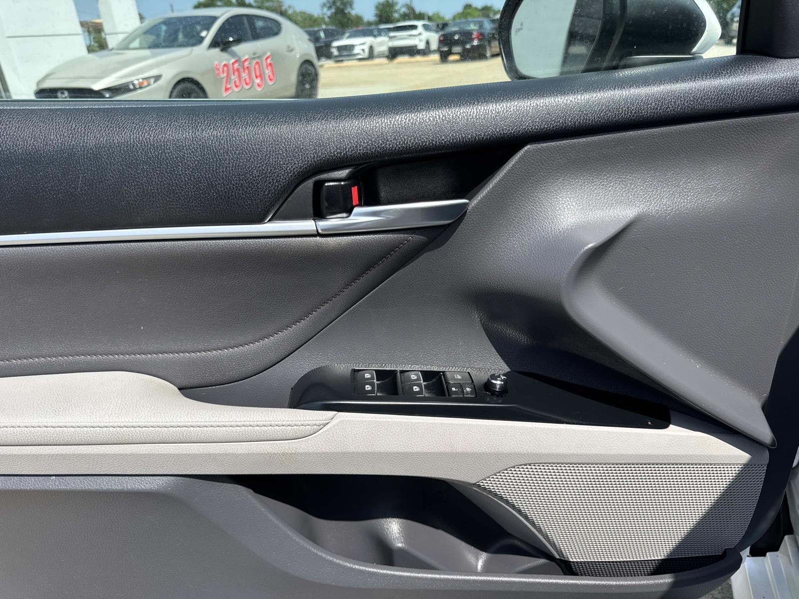 2018 Toyota Camry SE Auto (Natl)