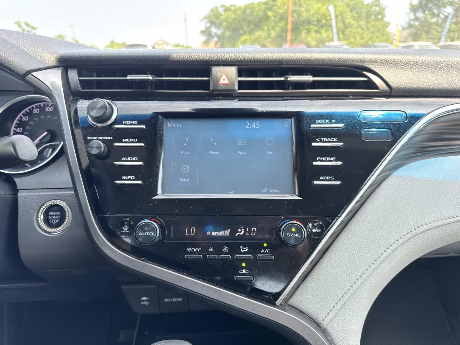 2018 Toyota Camry SE Auto (Natl)