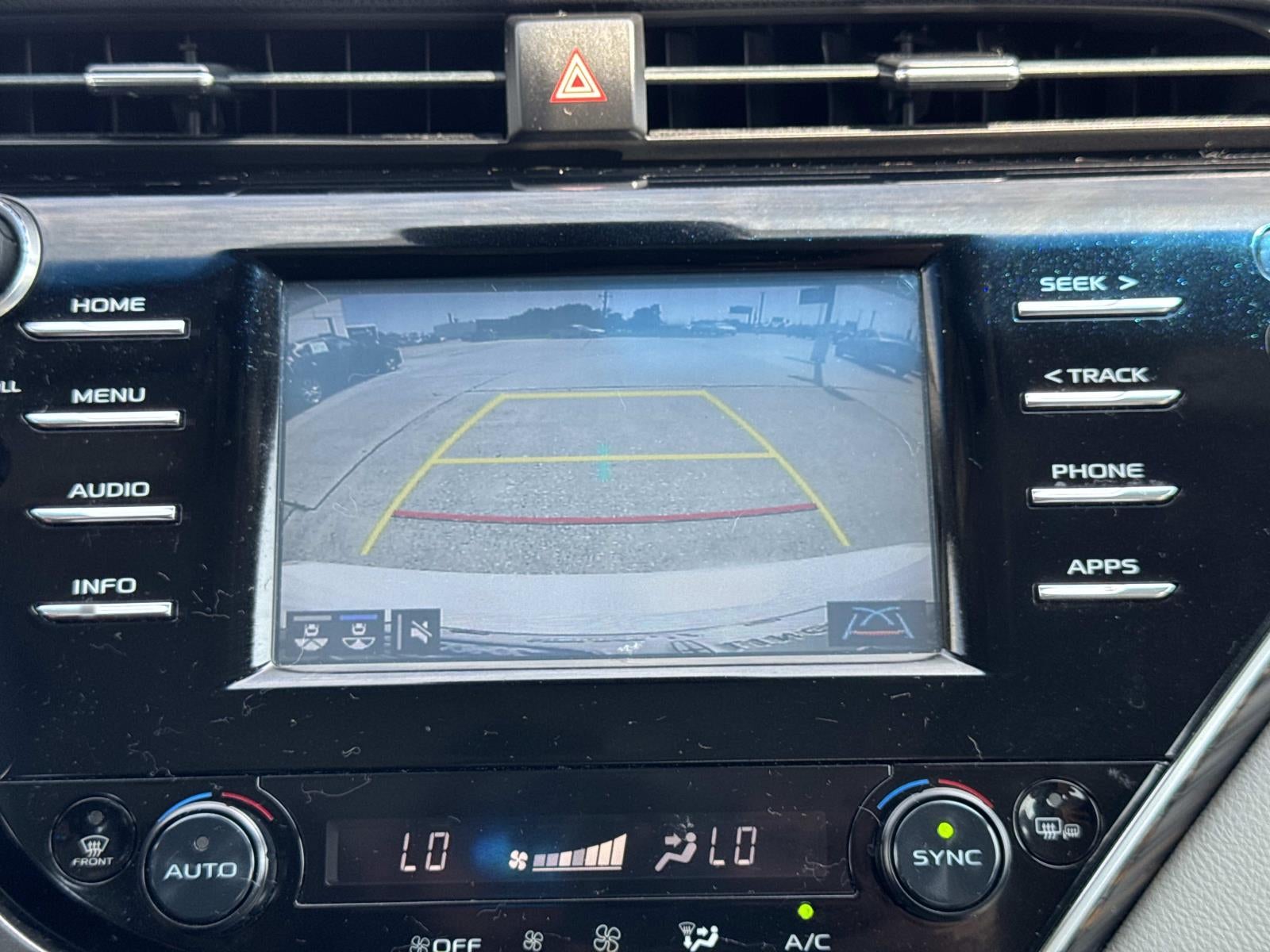 2018 Toyota Camry SE Auto (Natl)