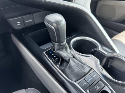 2018 Toyota Camry SE Auto (Natl)