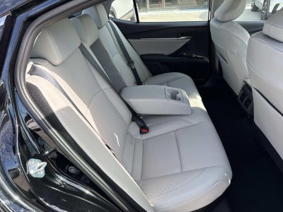 2025 Toyota Camry XSE (Natl)
