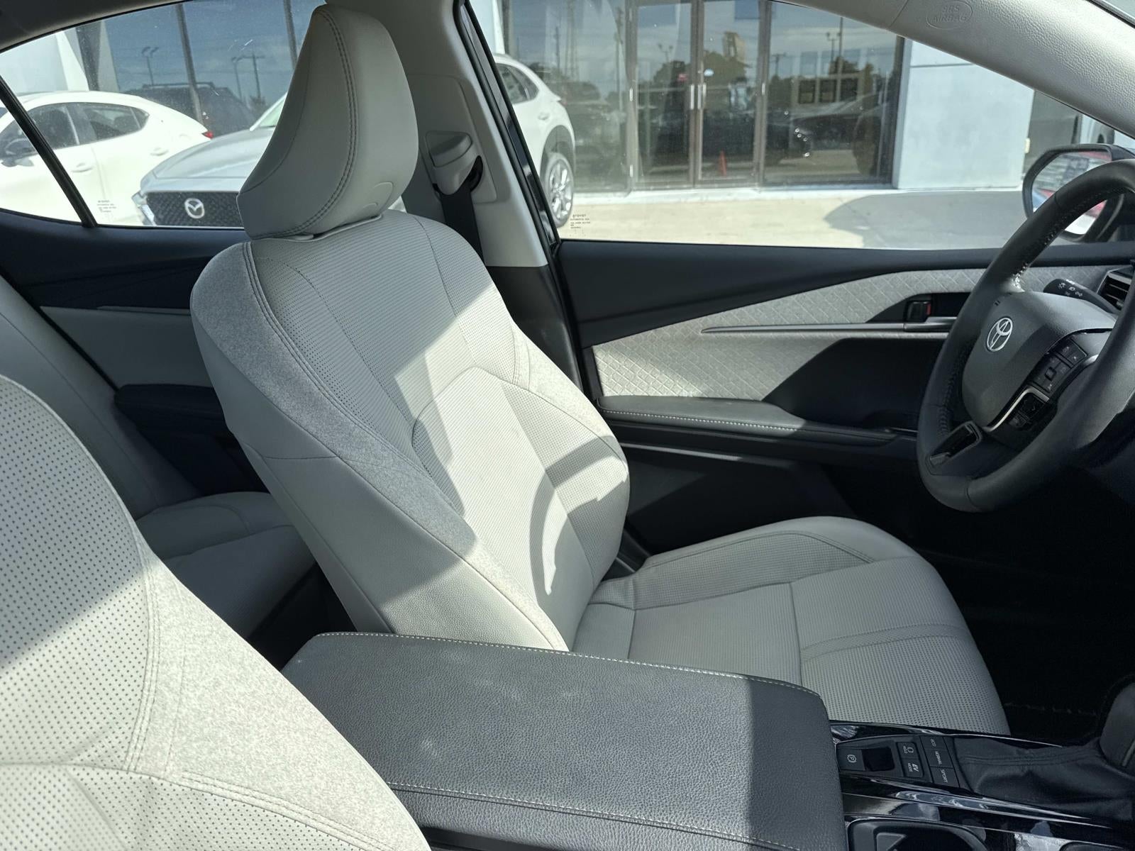 2025 Toyota Camry XSE (Natl)