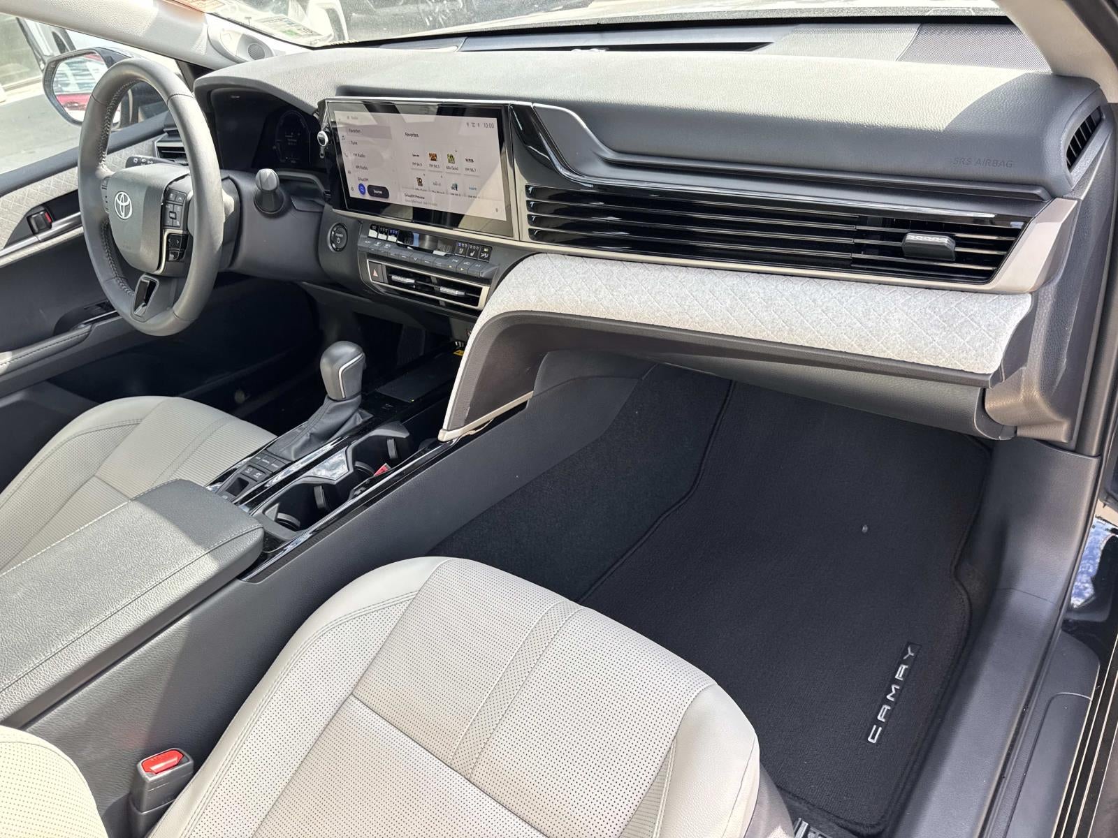2025 Toyota Camry XSE (Natl)