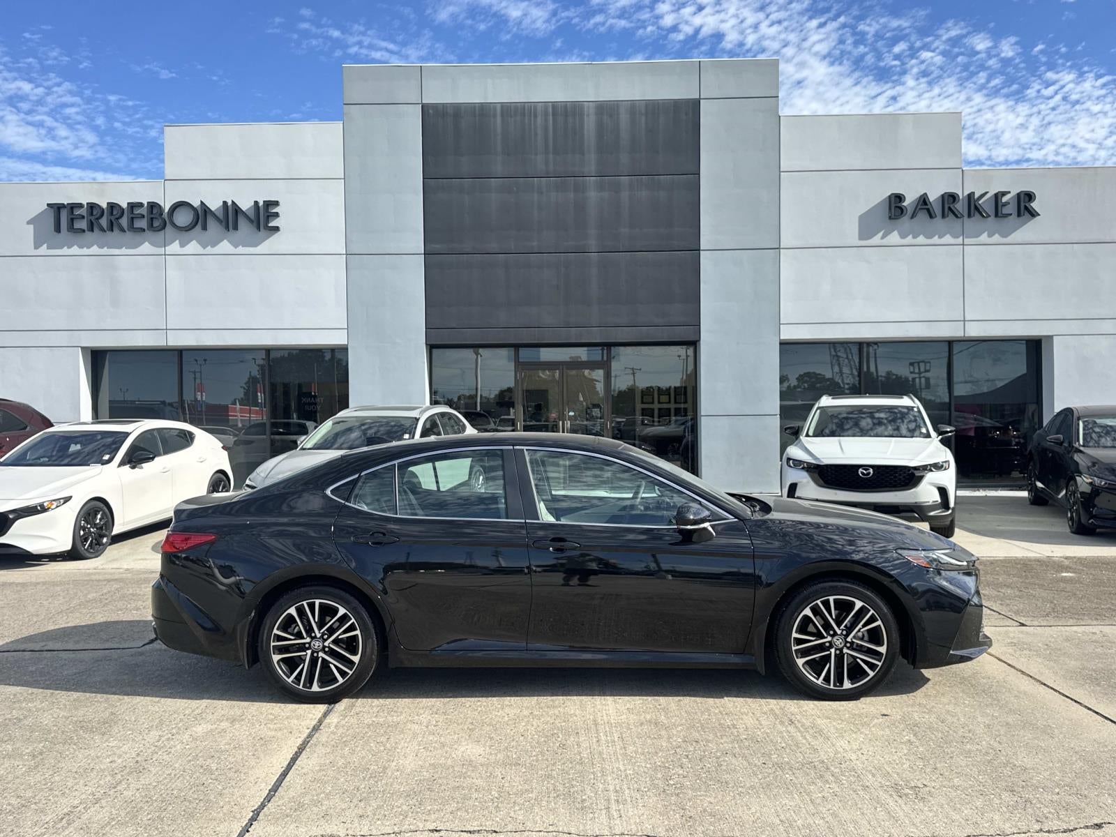 2025 Toyota Camry XSE (Natl)