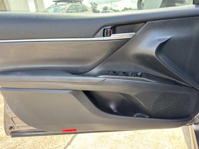 2024 Toyota Camry SE Auto (Natl)