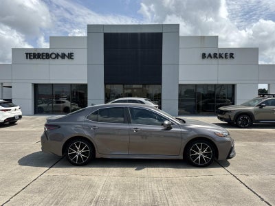 2024 Toyota Camry SE Auto (Natl)