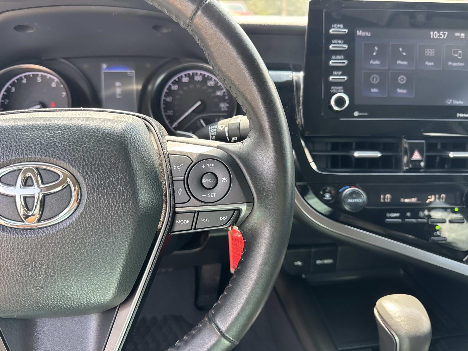 2024 Toyota Camry SE Auto (Natl)