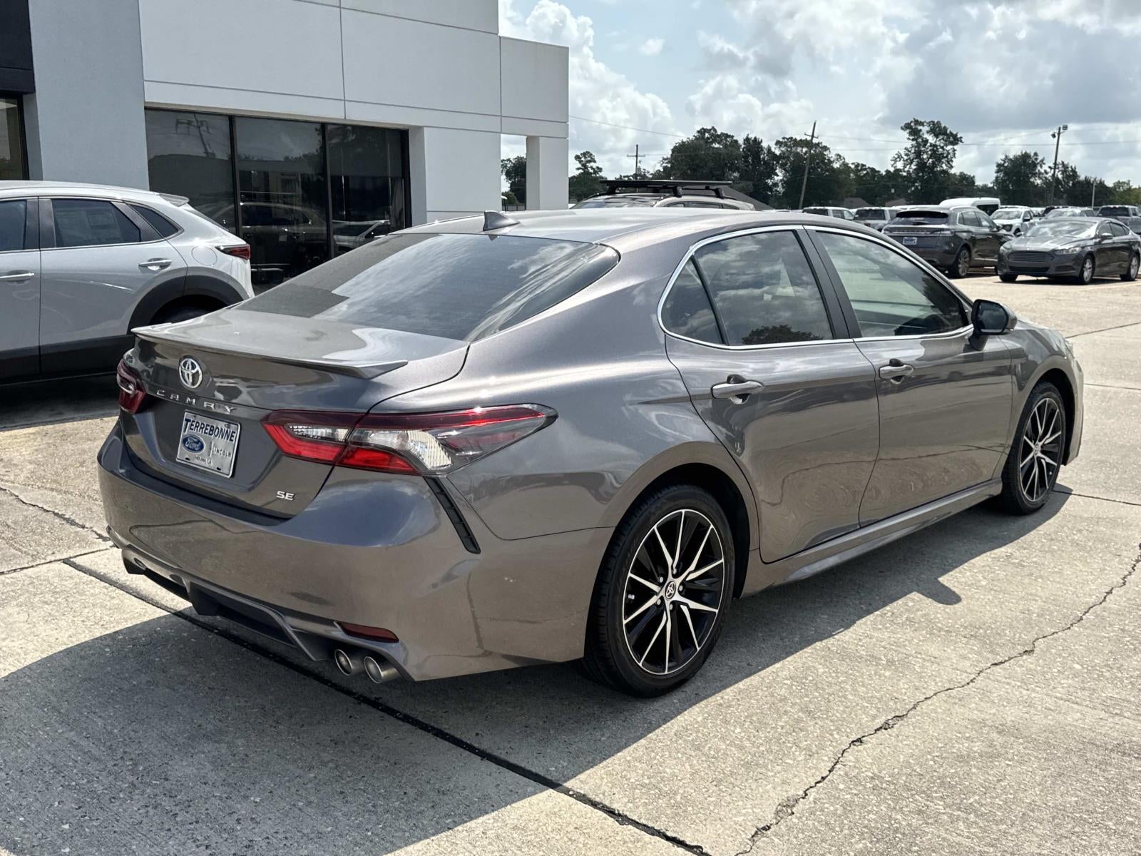 2024 Toyota Camry SE Auto (Natl)