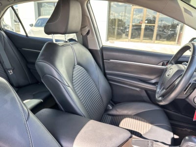 2023 Toyota Camry SE Nightshade Auto (Natl)