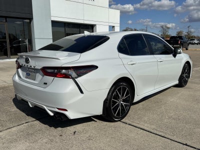 2023 Toyota Camry SE Nightshade Auto (Natl)