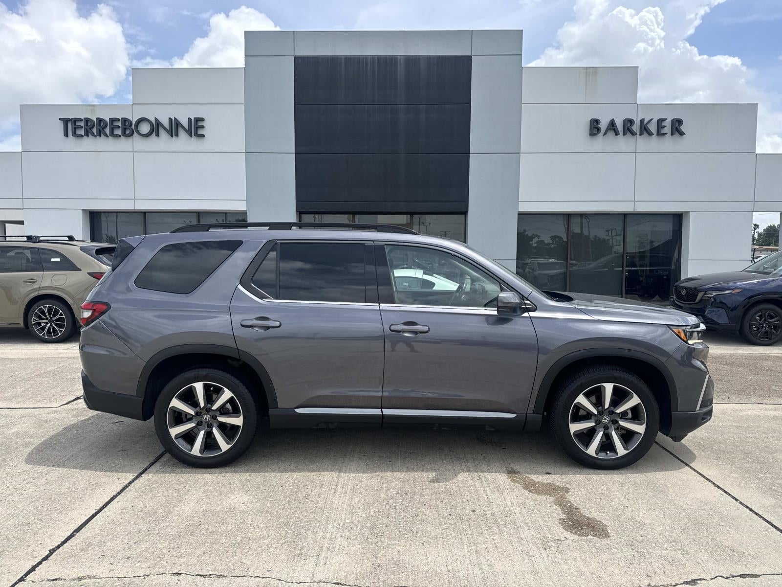 2023 Honda Pilot Elite AWD
