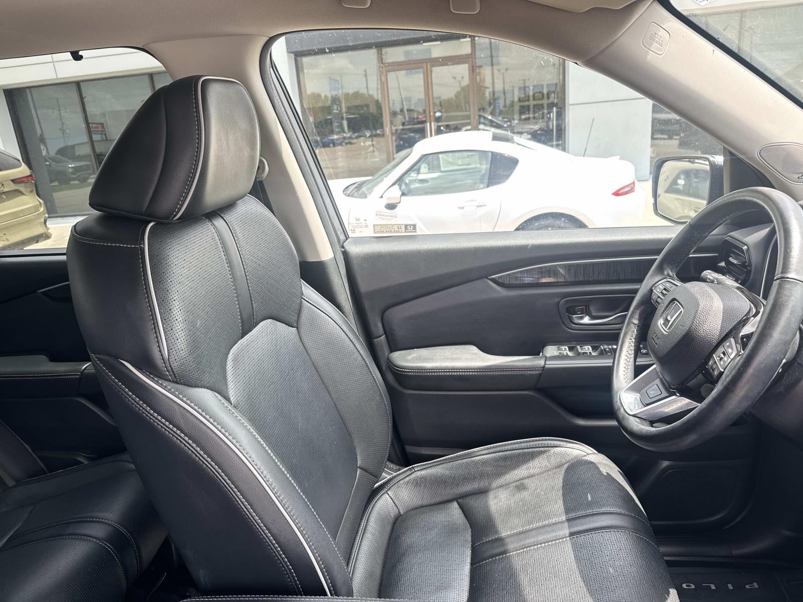 2023 Honda Pilot Elite AWD
