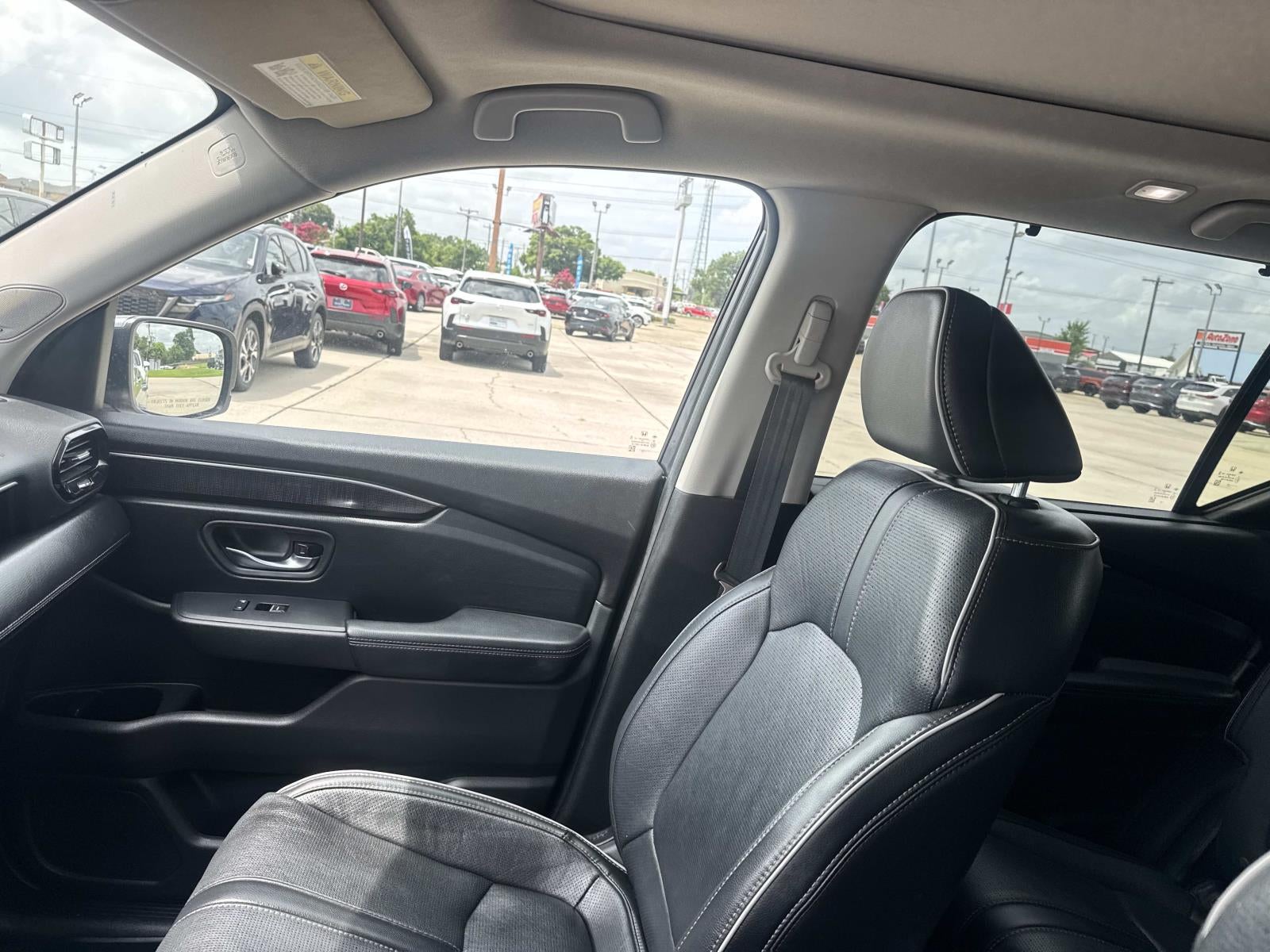 2023 Honda Pilot Elite AWD