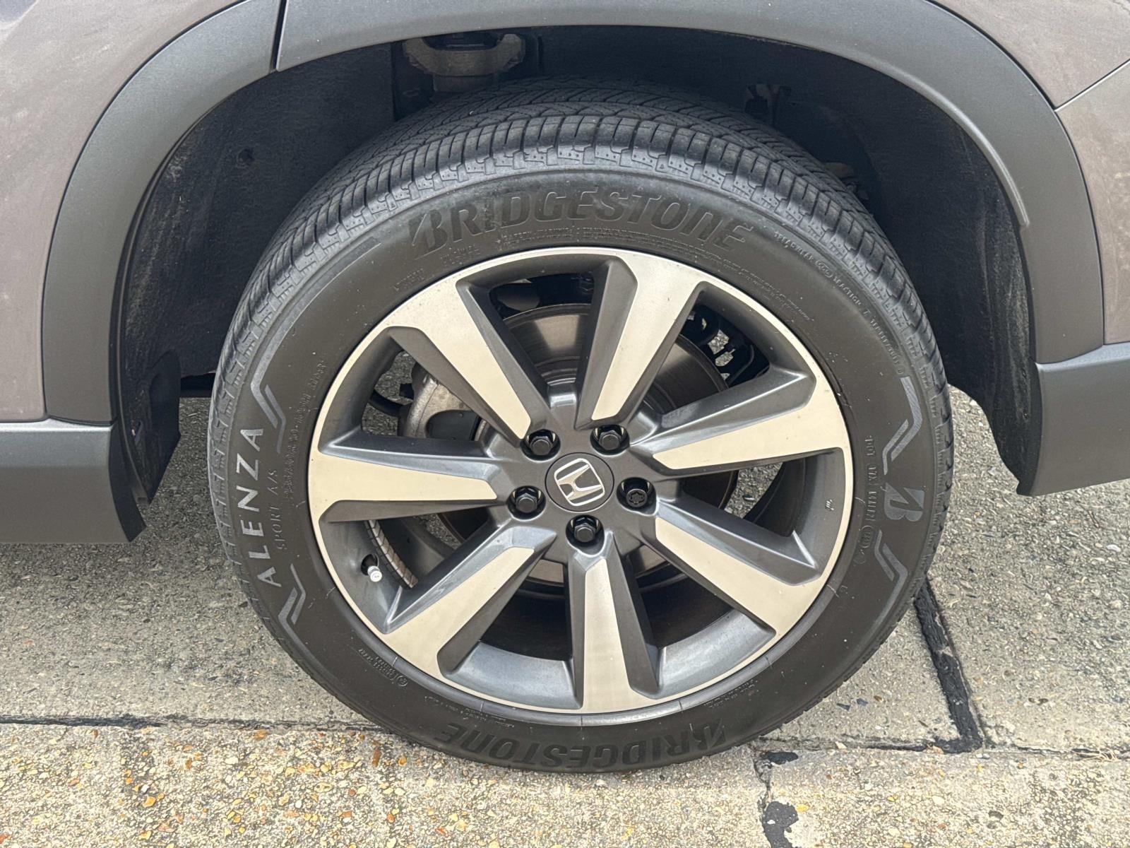 2023 Honda Pilot Elite AWD