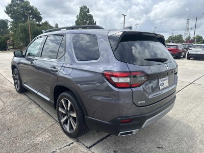 2023 Honda Pilot Elite AWD