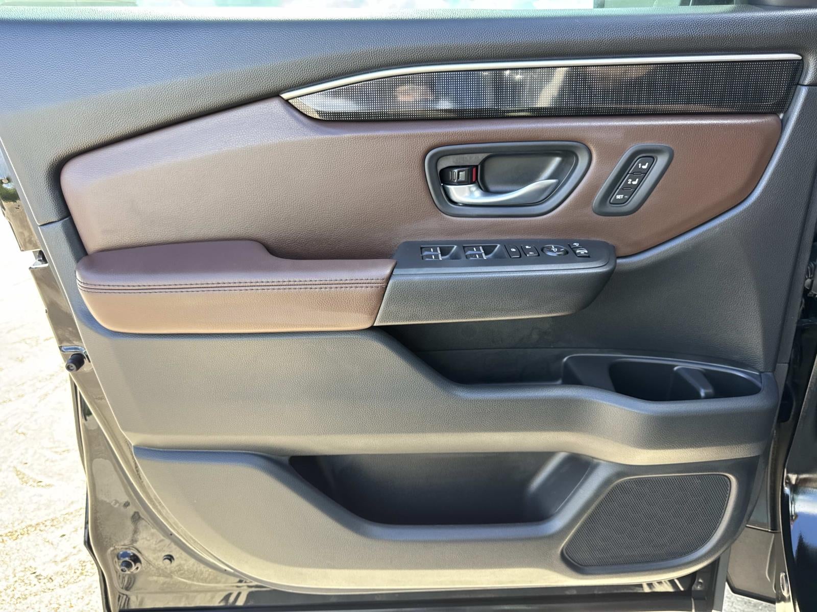 2025 Honda Pilot Elite AWD