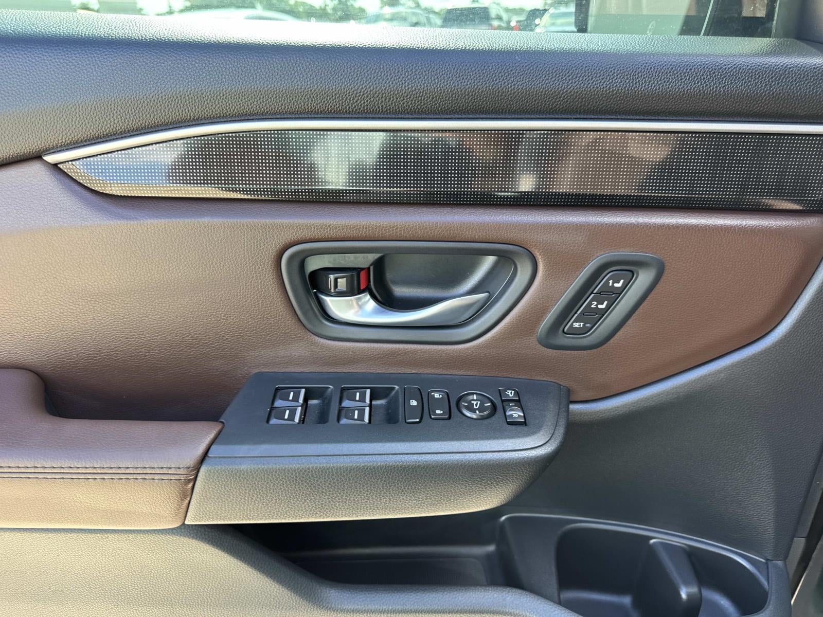 2025 Honda Pilot Elite AWD